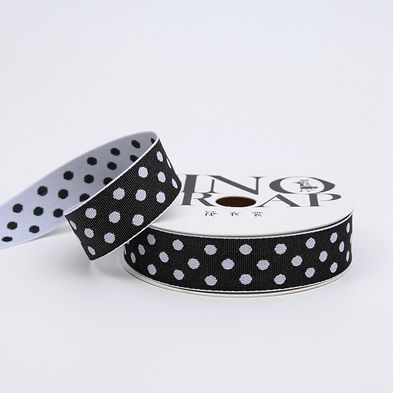 ddd-111-black-white